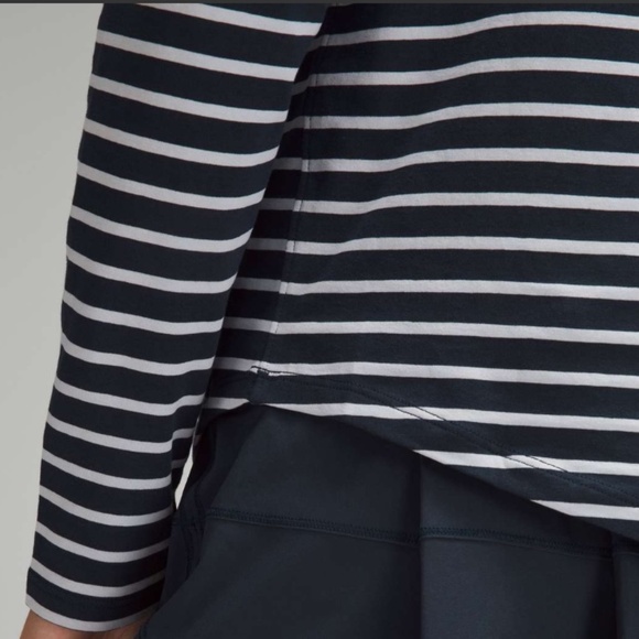 Lululemon Love Long-Sleeve Shirt - Stripe Navy Starlight - Size 6 - Picture 3 of 6